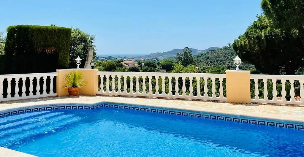 Villa Reina By Costabravaway Calonge  Calonge (Catalonia)