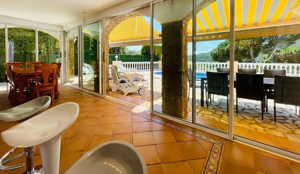 Villa Reina By Costabravaway Calonge  Spanje